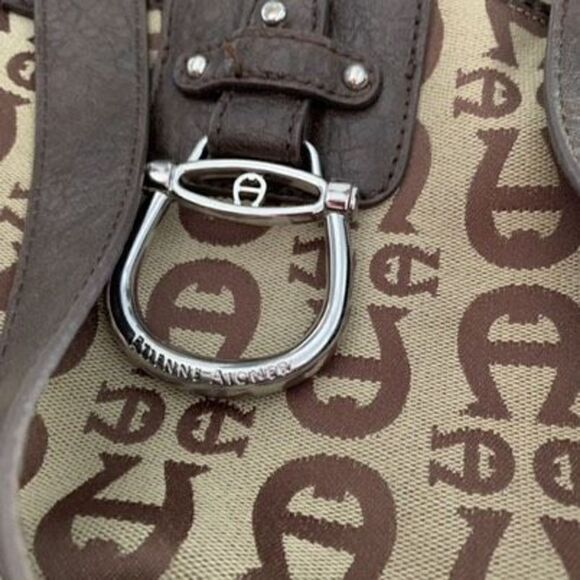 Etienne Aigner Core Canvas Handbag - Picture 2 of 6